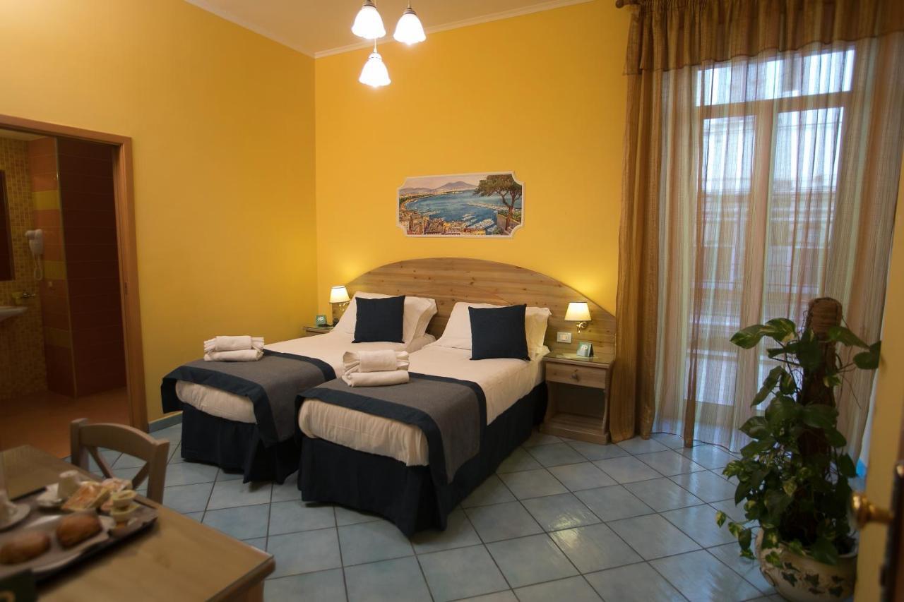 Hotel Potenza Неаполь Экстерьер фото
